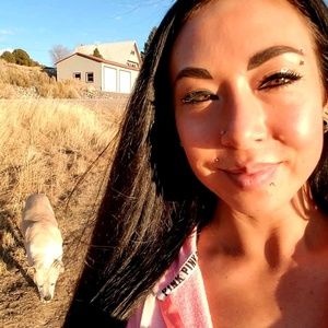 Meet your Posher, Sara